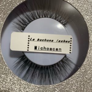 Michoacan lashes from la buchona lashes